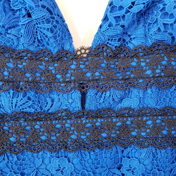 diane von furstenberg viera lace dress NWT Diane Von Furstenberg DVF Dark Blue Viera lace dress (10) Midi
